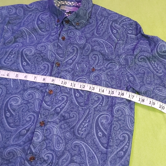 A.M. London Short Sleeve Blue Paisley Shirt in Small - Picture 4 of 5